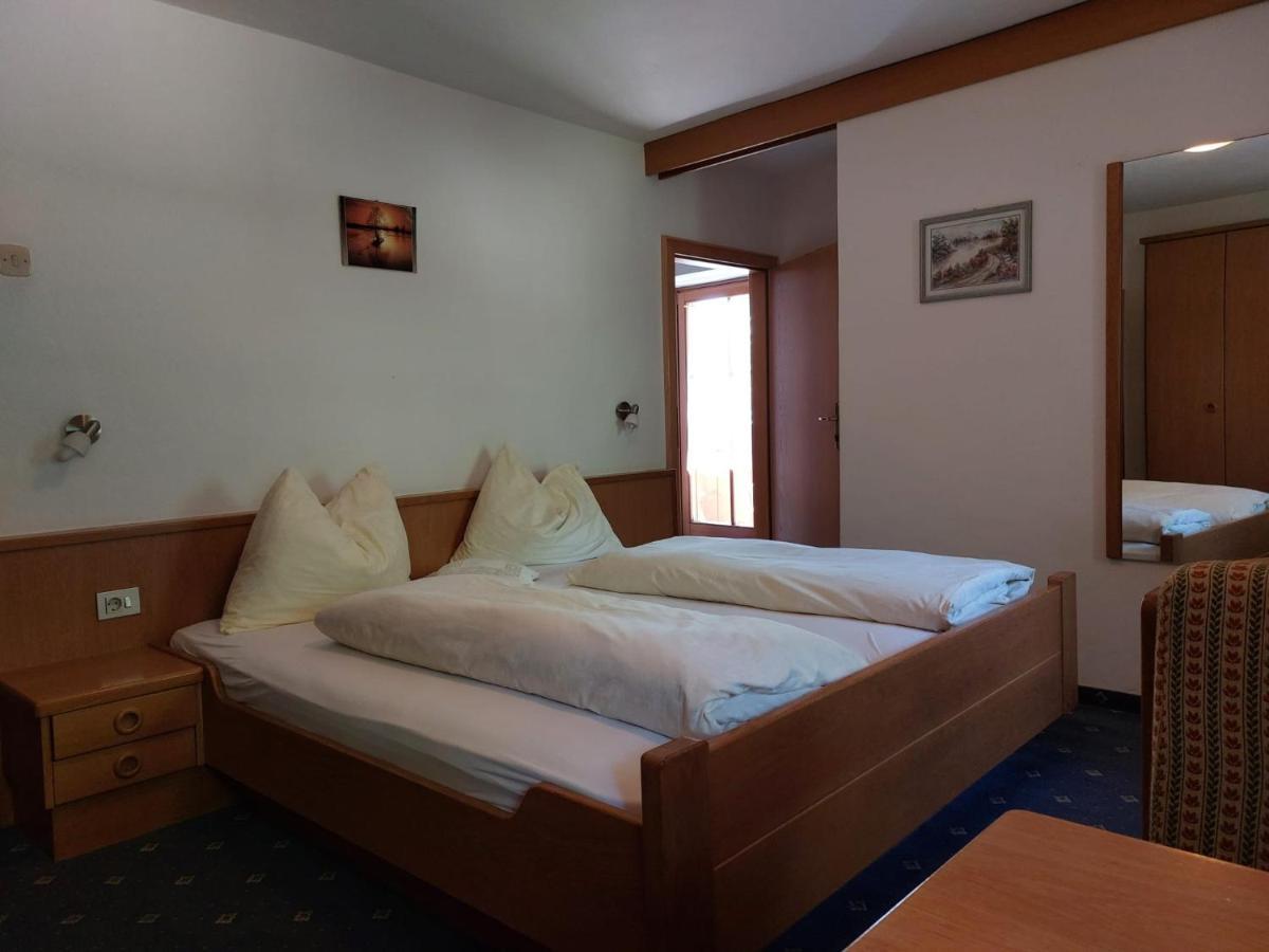 Hôtel Moarhof à Meltina Extérieur photo
